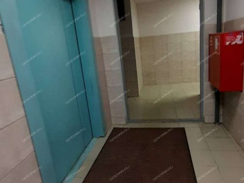 трёхкомнатная квартира на Ошарской улице дом 98