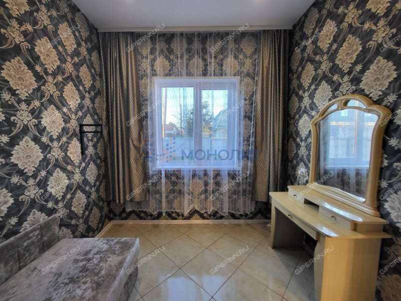 дом на СНТ Комарово