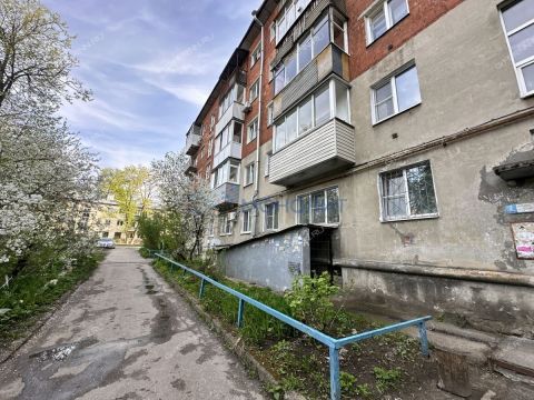 2-komnatnaya-ul-nevzorovyh-d-38-6 фото