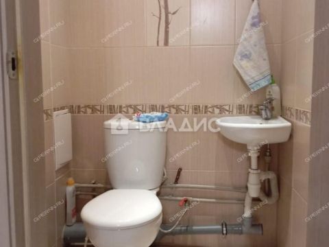 2-komnatnaya-ul-rodionova-d-167-k1 фото