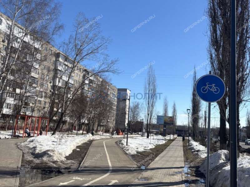 двухкомнатная квартира на проспекте Бусыгина дом 16