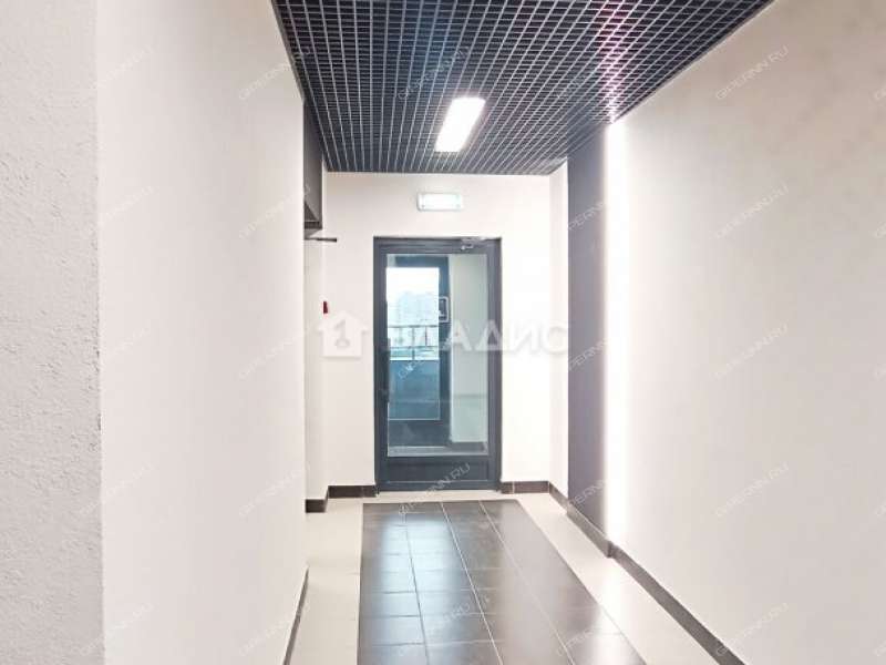 квартира-студия на Комсомольской площади дом 4