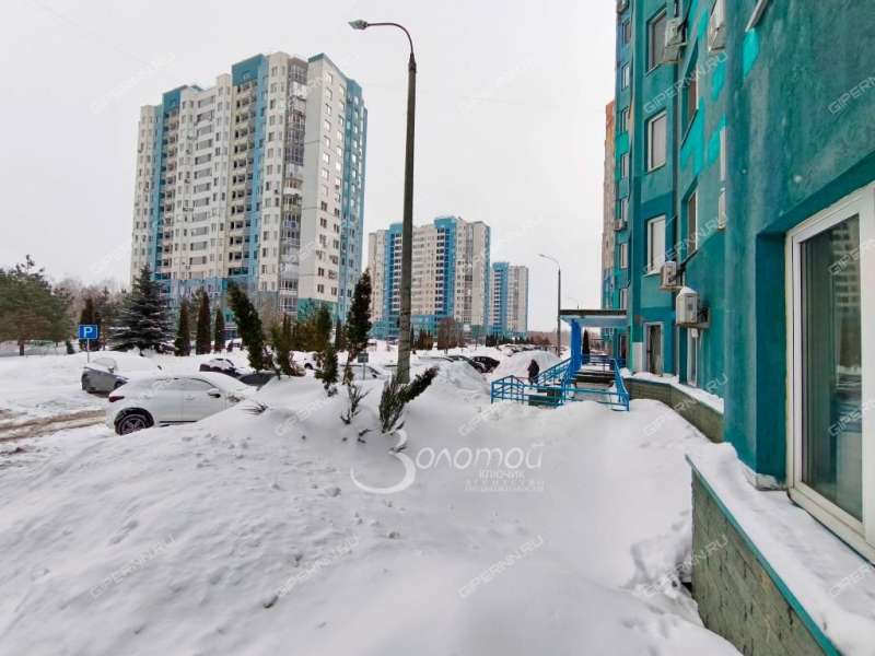 трёхкомнатная квартира на улице Янки Купалы дом 42