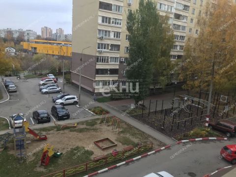 3-komnatnaya-ul-verhnepecherskaya-d-7-k2 фото