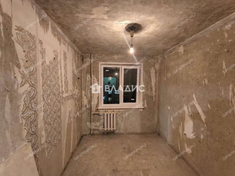 четырёхкомнатная квартира на улице Баренца дом 12