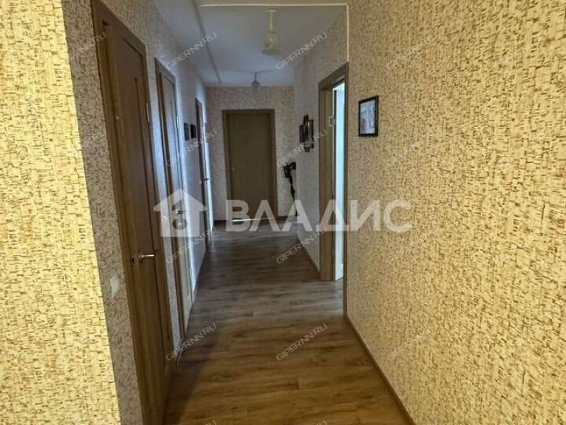 трёхкомнатная квартира на Первоцветной улице дом 6