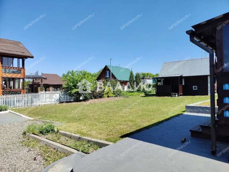 дом на Нагорной улице село Старково