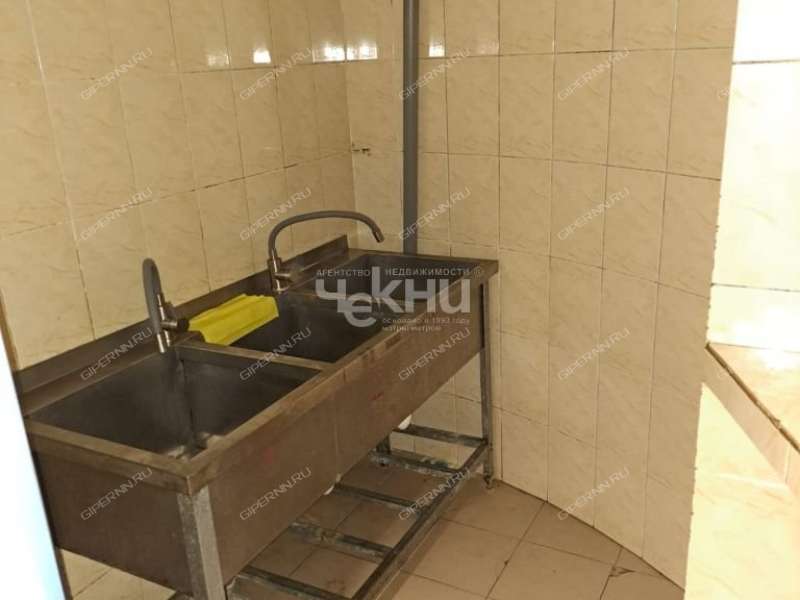 помещение под помещение свободного назначения на Большей Печёрской улице