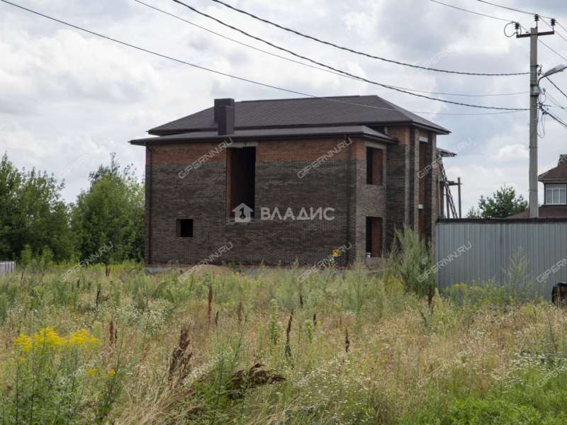 дом на улице Горная деревня Ржавка