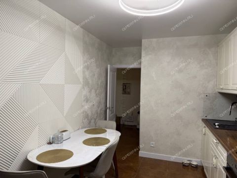 2-komnatnaya-ul-rodionova-d-193-k5 фото