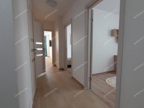 3-komnatnaya-prosp-geroev-donbassa-d-10 фото