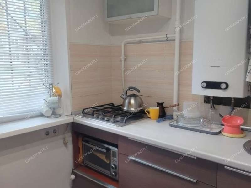 однокомнатная квартира на улице Красных Зорь дом 3