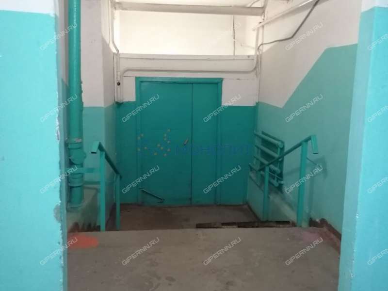 трёхкомнатная квартира на улице Строкина дом 8