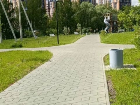 ul-kosmonavta-komarova-d-1 фото