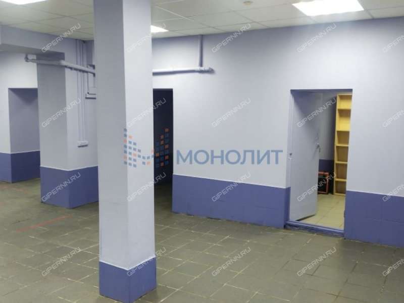 помещение под помещение свободного назначения, торговую площадь на проспекте Гагарина