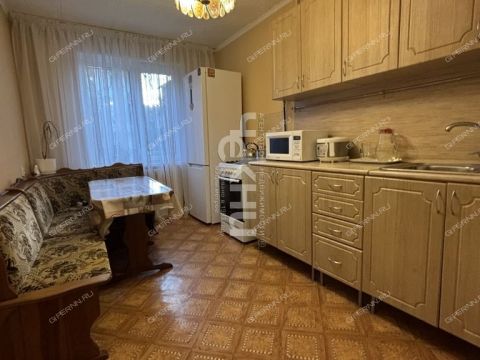 3-komnatnaya-ul-40-let-pobedy-d-14 фото