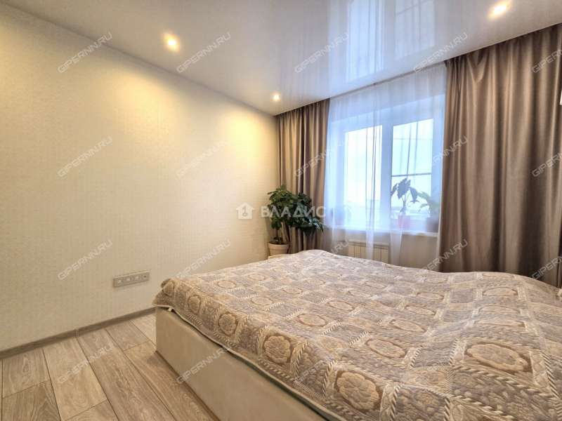 двухкомнатная квартира на улице Германа Лопатина дом 2 к1