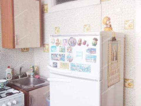 1-komnatnaya-ul-geroya-sovetskogo-soyuza-poyushheva-d-7 фото