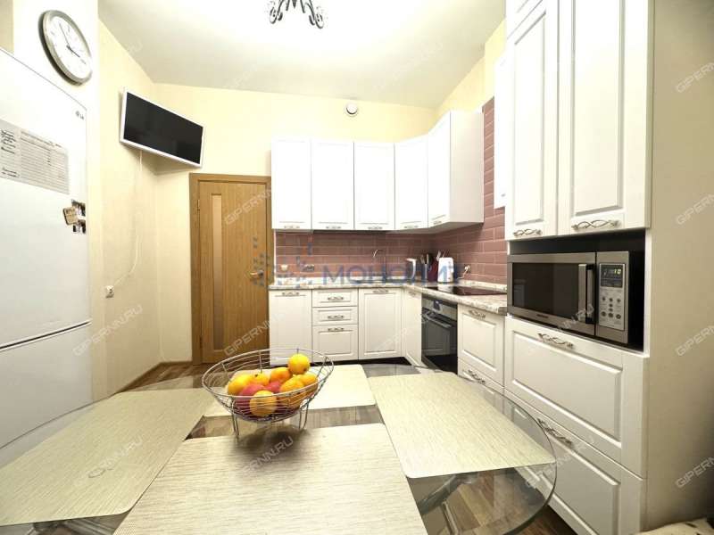 двухкомнатная квартира на Первоцветной улице дом 4 к2