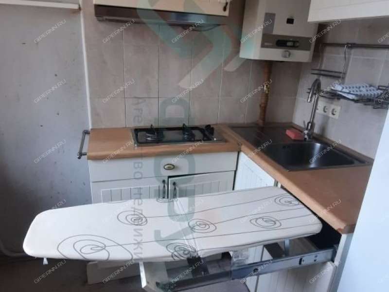 однокомнатная квартира на улице Сурикова дом 10