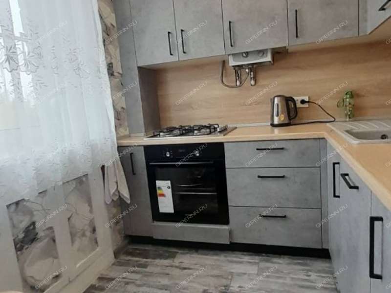 трёхкомнатная квартира на улице Бекетова дом 73