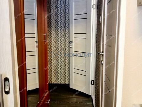 4-komnatnaya-prosp-busygina-d-50 фото