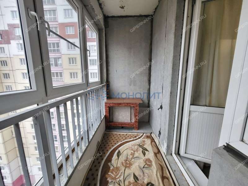 двухкомнатная квартира на бульваре 60-летия Октября дом 23 к2