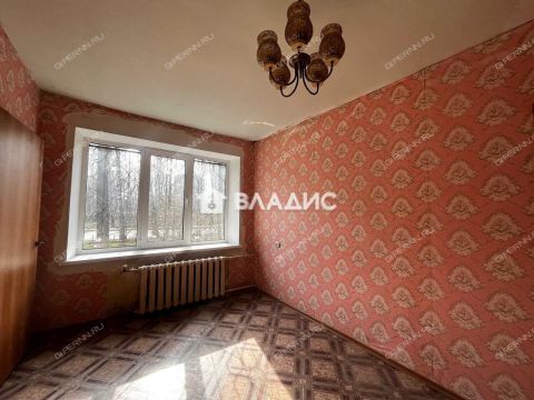 2-komnatnaya-ul-admirala-nahimova-d-4 фото