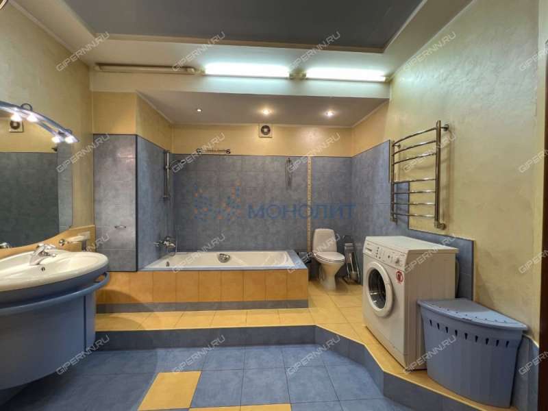 трёхкомнатная квартира в Обозном переулке дом 2