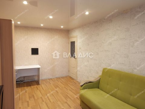 1-komnatnaya-ul-raduzhnaya-d-14 фото