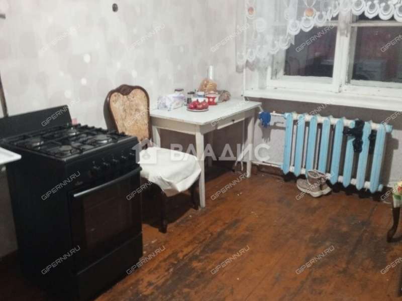 комната в доме 28 на улице Вождей Революции