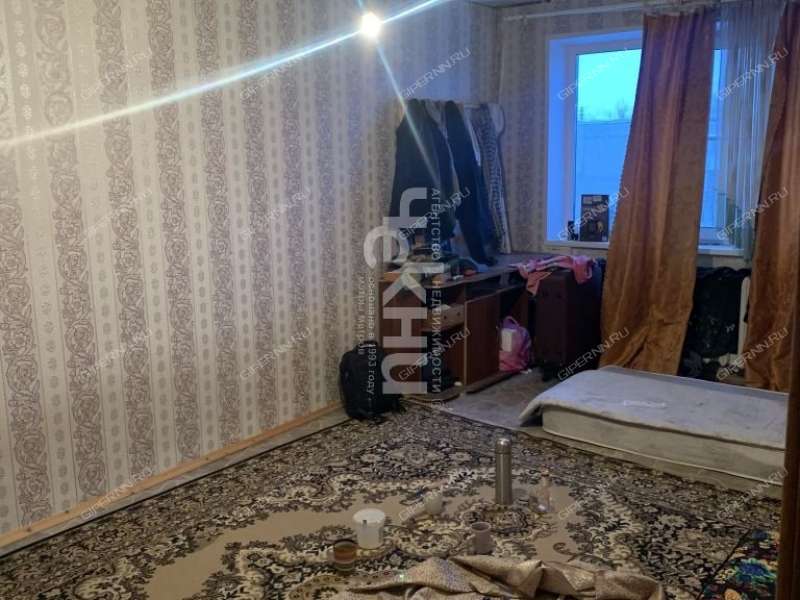 трёхкомнатная квартира на Первомайской улице дом 5а город Бор