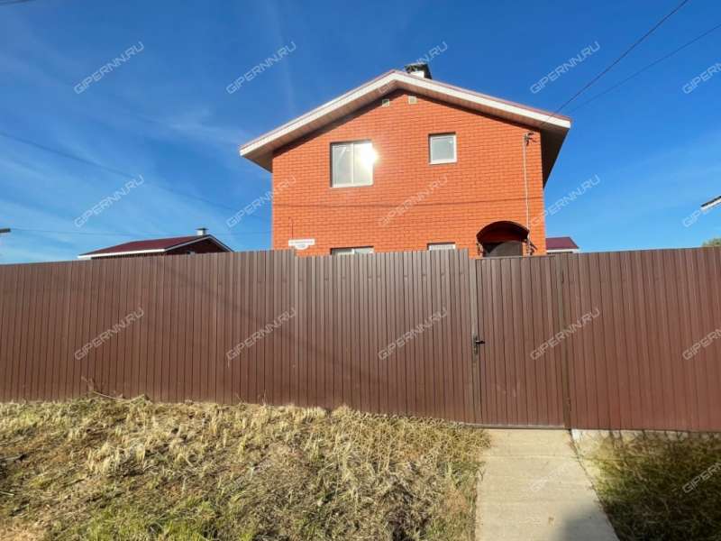 дом на  деревня Крутая
