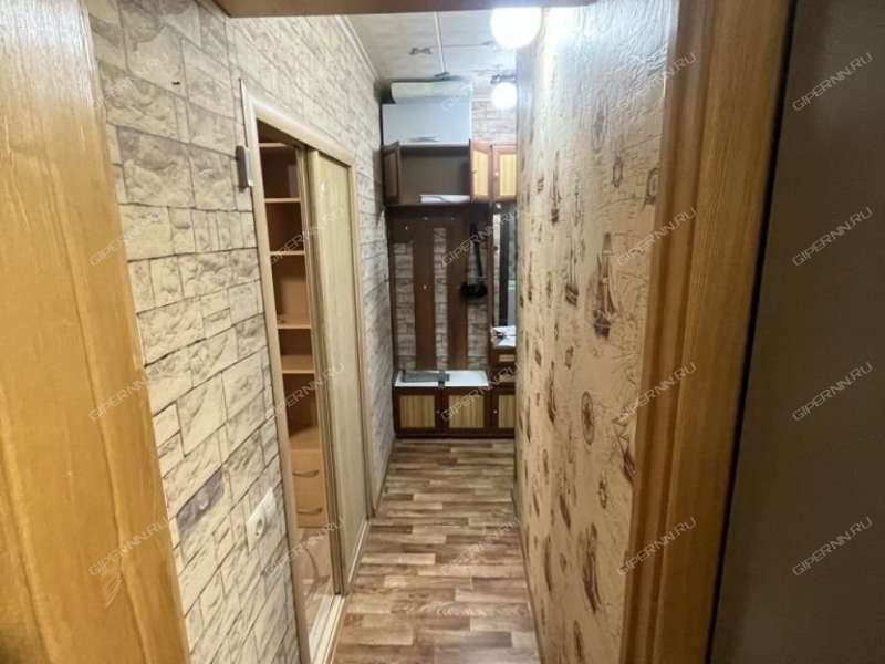 однокомнатная квартира на улице Федосеенко дом 31