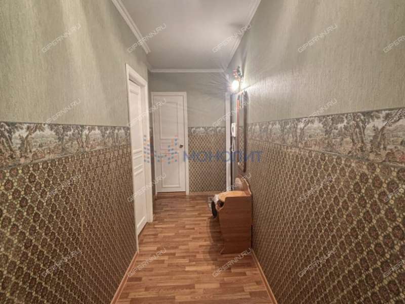 трёхкомнатная квартира на улице Верхнепечёрская дом 5