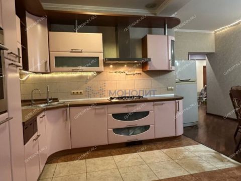 4-komnatnaya-ul-belinskogo-d-62 фото