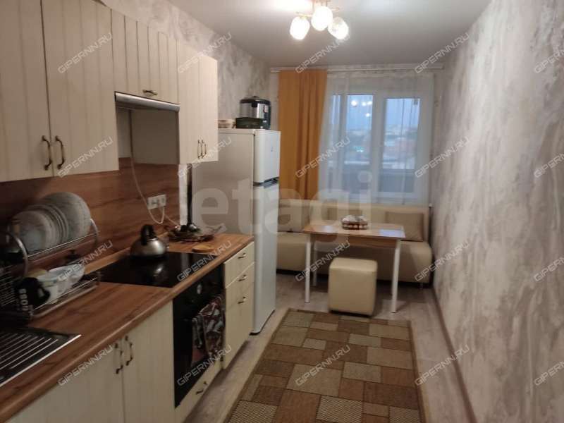 однокомнатная квартира на Керченской улице дом 20