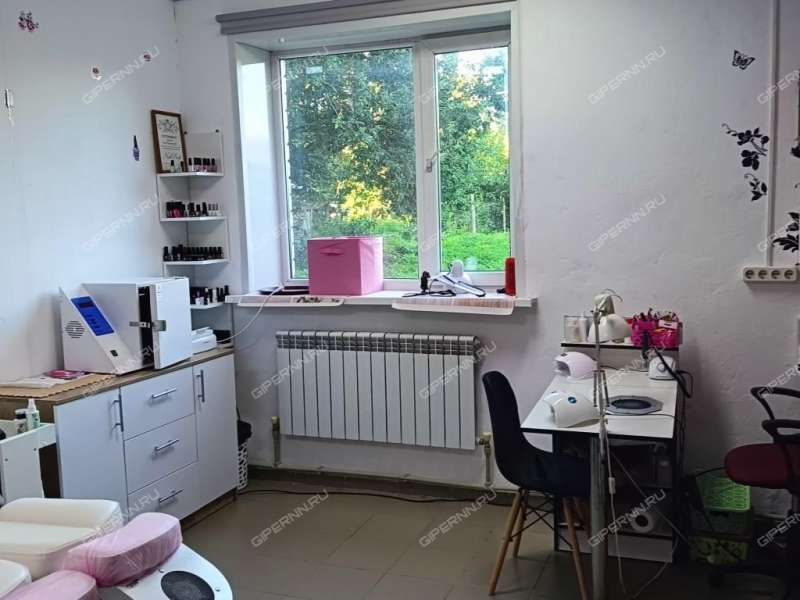 здание под торговую площадь на улице Зуева рабочий посёлок Ардатов