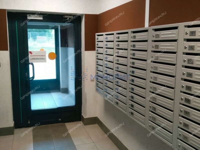 двухкомнатная квартира на улице Александра Хохлова дом 7