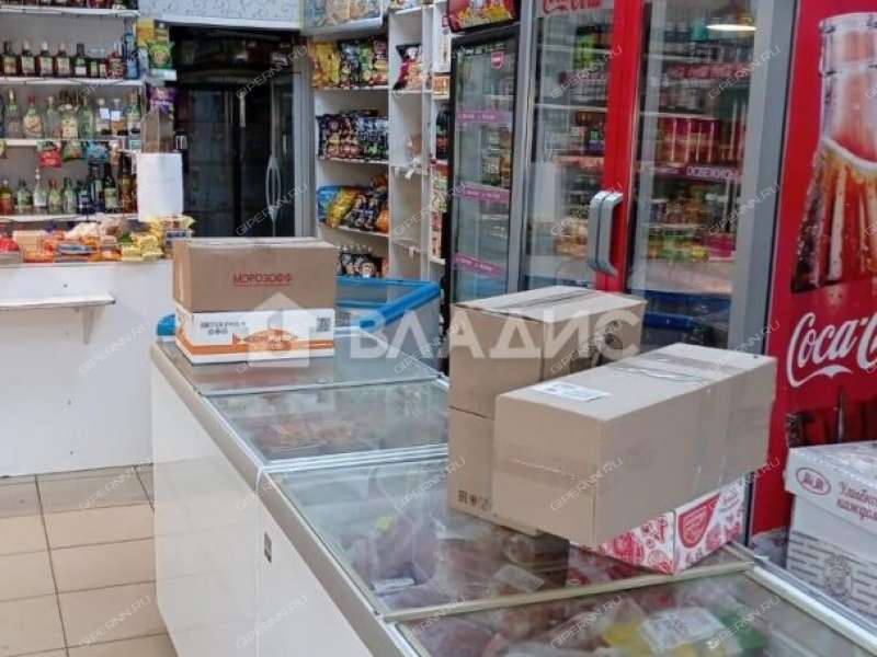 здание под офис, торговую площадь на Октябрьской улице посёлок Сатис