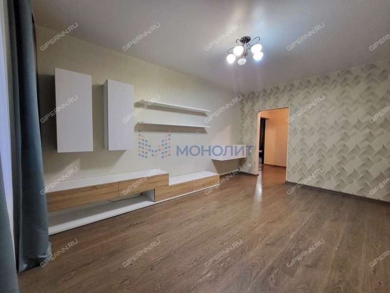 двухкомнатная квартира на бульваре 60-летия Октября дом 23 к2