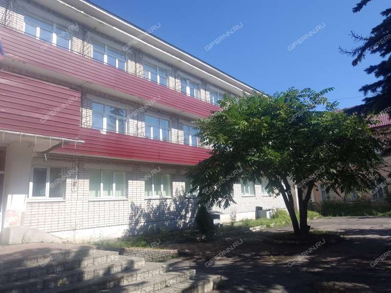 здание под недвижимость под гостиничный бизнес, недвижимость под медицинские учреждения на улице Свердлова город Балахна