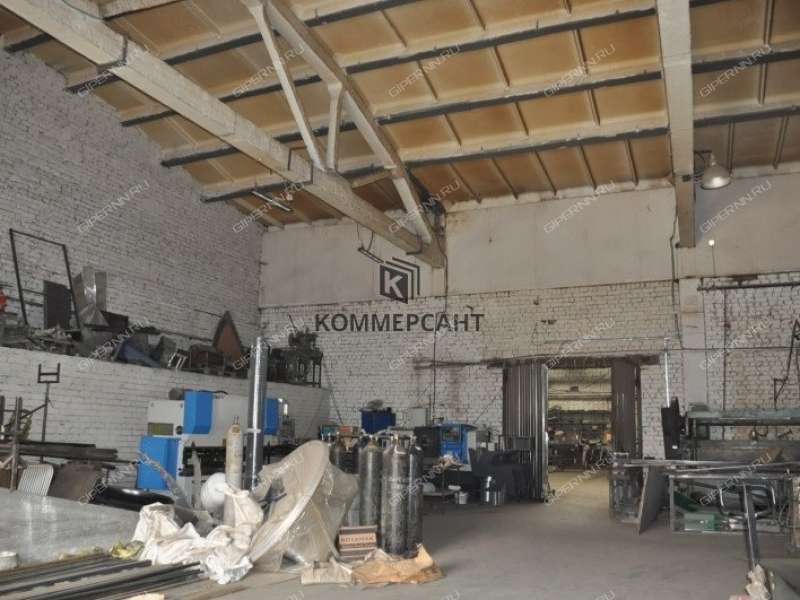 здание под офис, торговую площадь на Республиканской улице город Бор