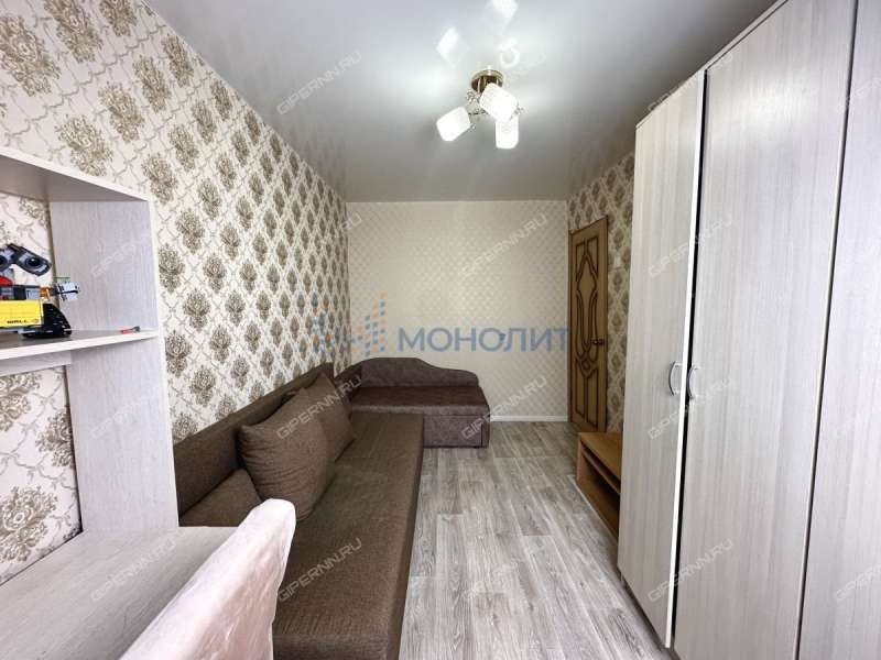 трёхкомнатная квартира в Тургайском переулке дом 2А