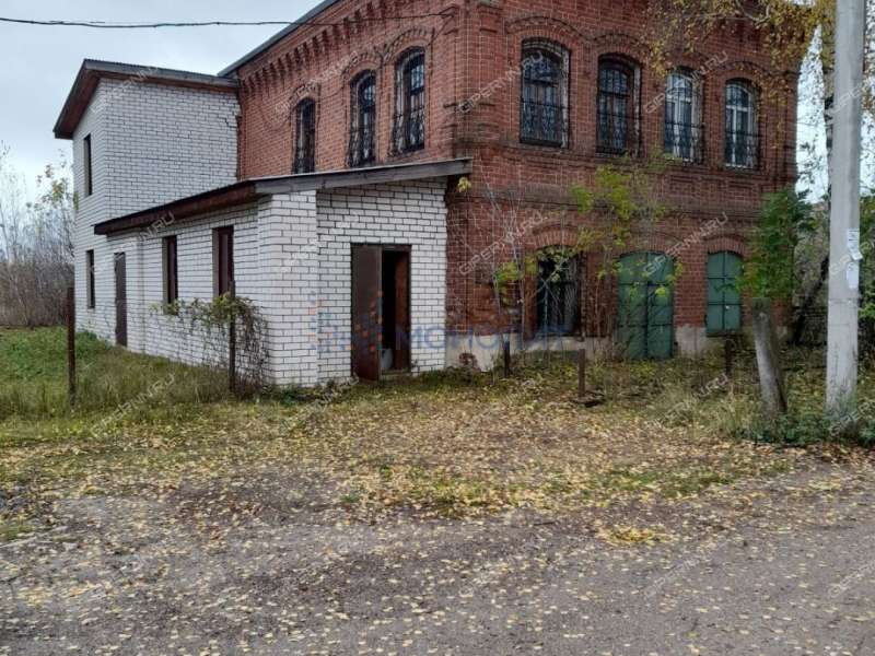 здание под офис, торговую площадь на улице Седова М.С. село Работки