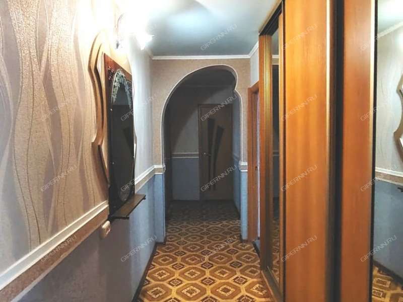 трёхкомнатная квартира на проспекте Бусыгина дом 45а