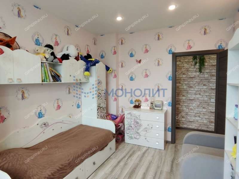 трёхкомнатная квартира на Артельной улице дом 8 к2