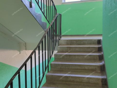 1-komnatnaya-nab-volzhskaya-d-7 фото