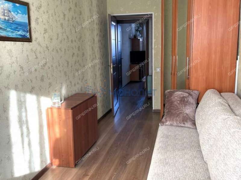 трёхкомнатная квартира на улице Героя Самочкина дом 13