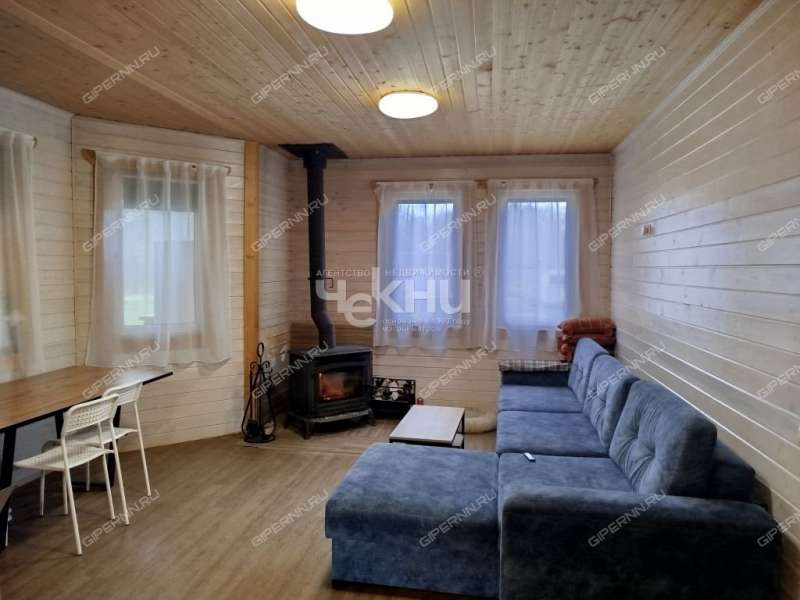 дом на  СНТ Шелухово